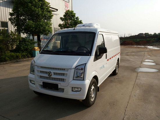 東風(fēng)小康面包冷藏車(3.5立方)