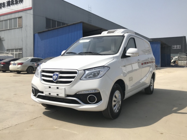 (1.8立方)福田IX5面包冷藏車(chē)