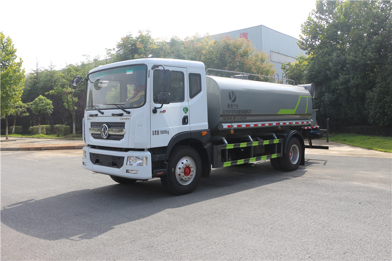 多利卡40米霧炮車_CLT5181TDYEQ6型多功能抑塵車