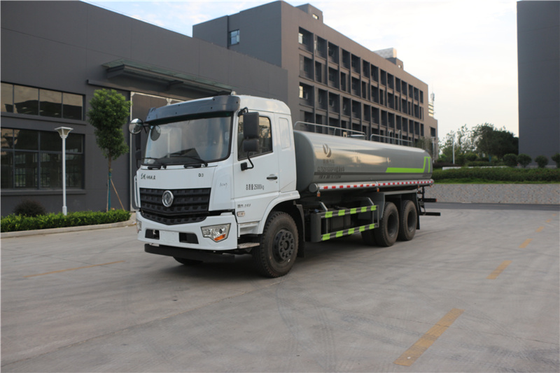 專底22方灑水車_CLT5250TDYEQ6型多功能抑塵車