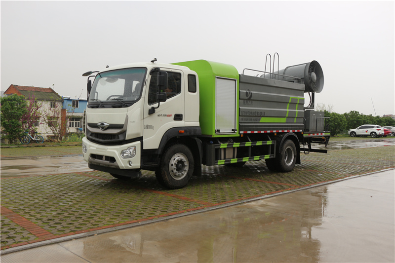 福田領航ES7 80米霧炮車_CLT5187TDYBJ6A型多功能抑塵車