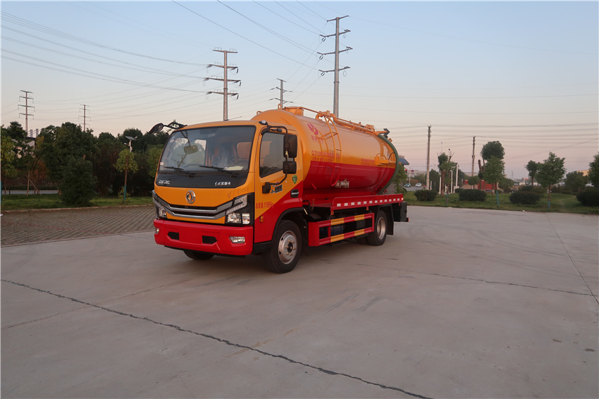 東風多利卡10方管道疏通車|CLT5120GQWEQ6型清洗吸污車