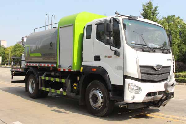 福田領航ES7 80米霧炮車|CLT5186TDYBJ6A型多功能抑塵車